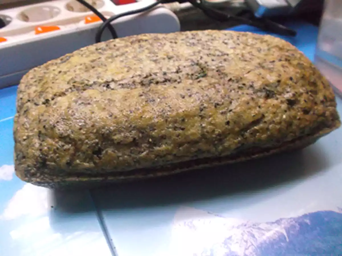 Pan de huevo con chia y pipas