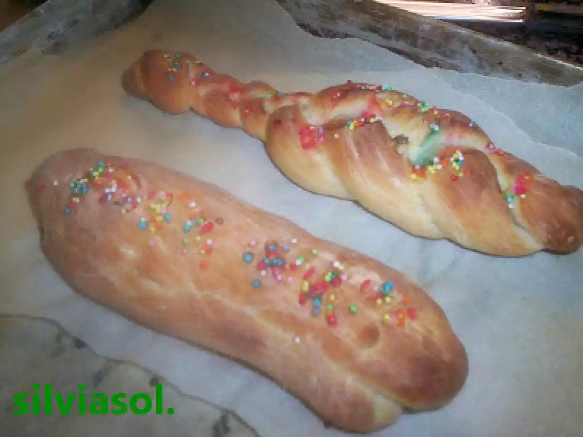 PAN DE LECHE EN FORMAS DIFERENTES.(PETIT PAINS AU LAIT)