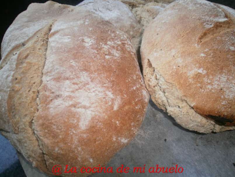 Pan de maíz y trigo - foto 2