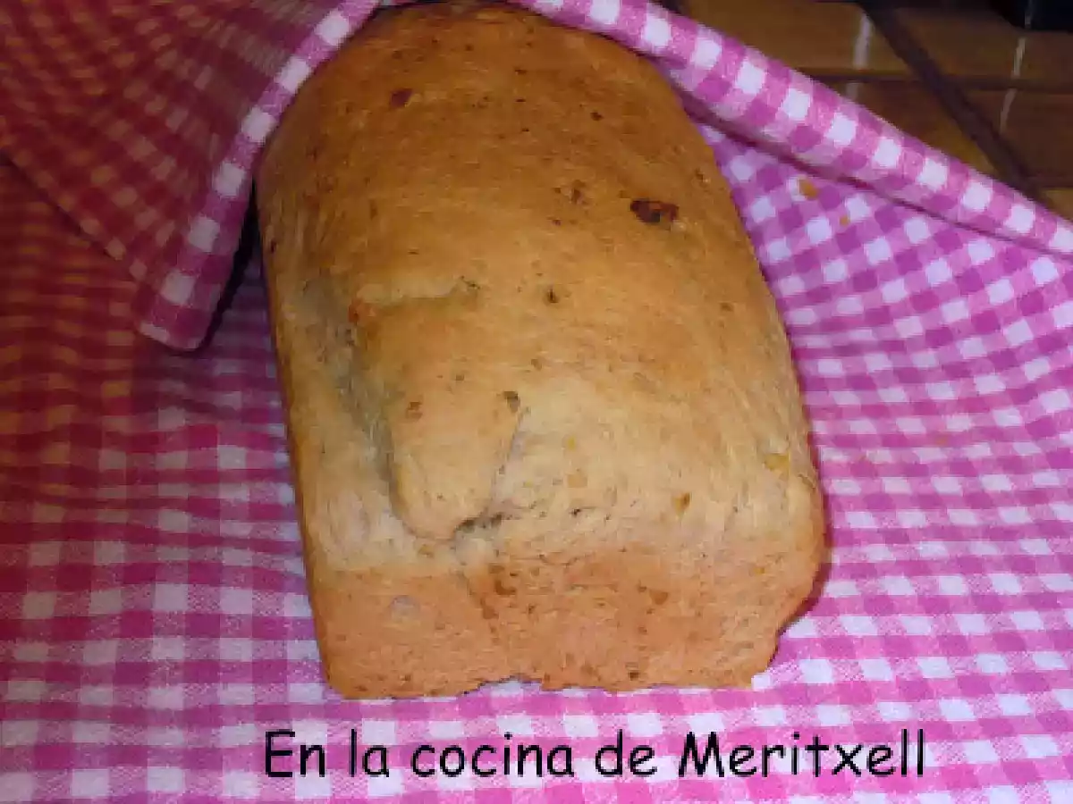 Pan de mantequilla con nueces