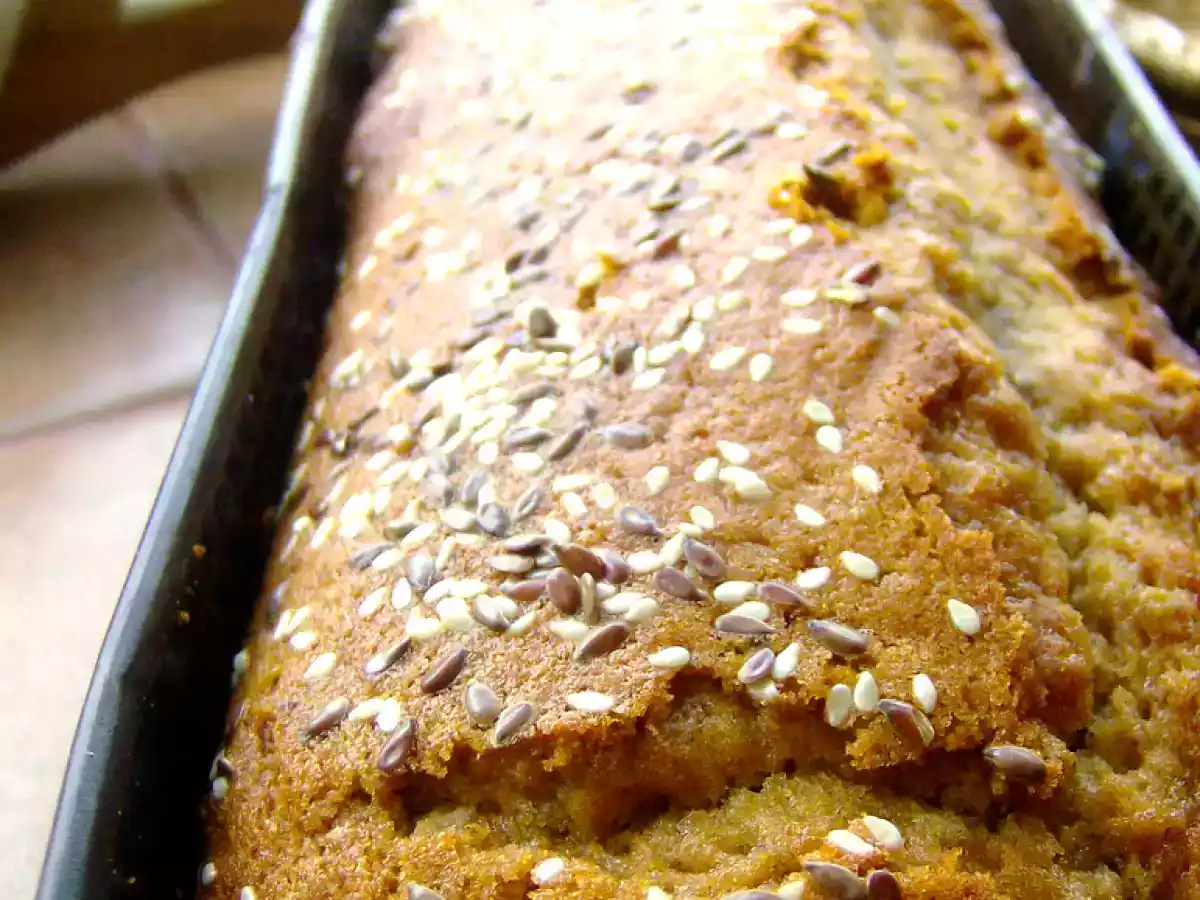 Pan de miel y semillas de sesamo