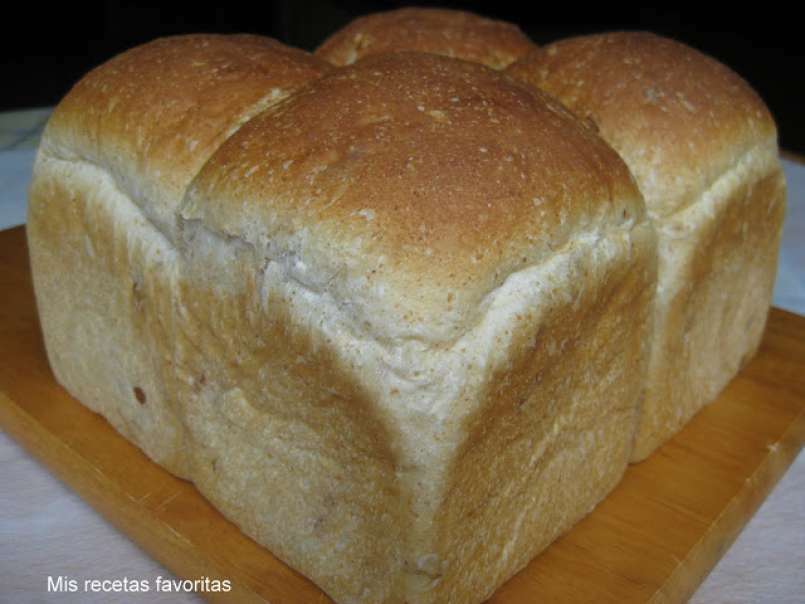 Pan de molde con centeno, semillas y nueces, foto 1
