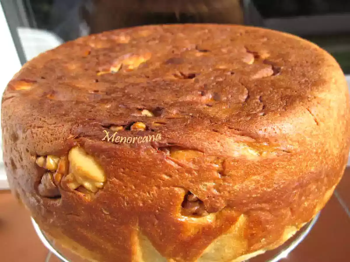 Pan de roquefort y nueces