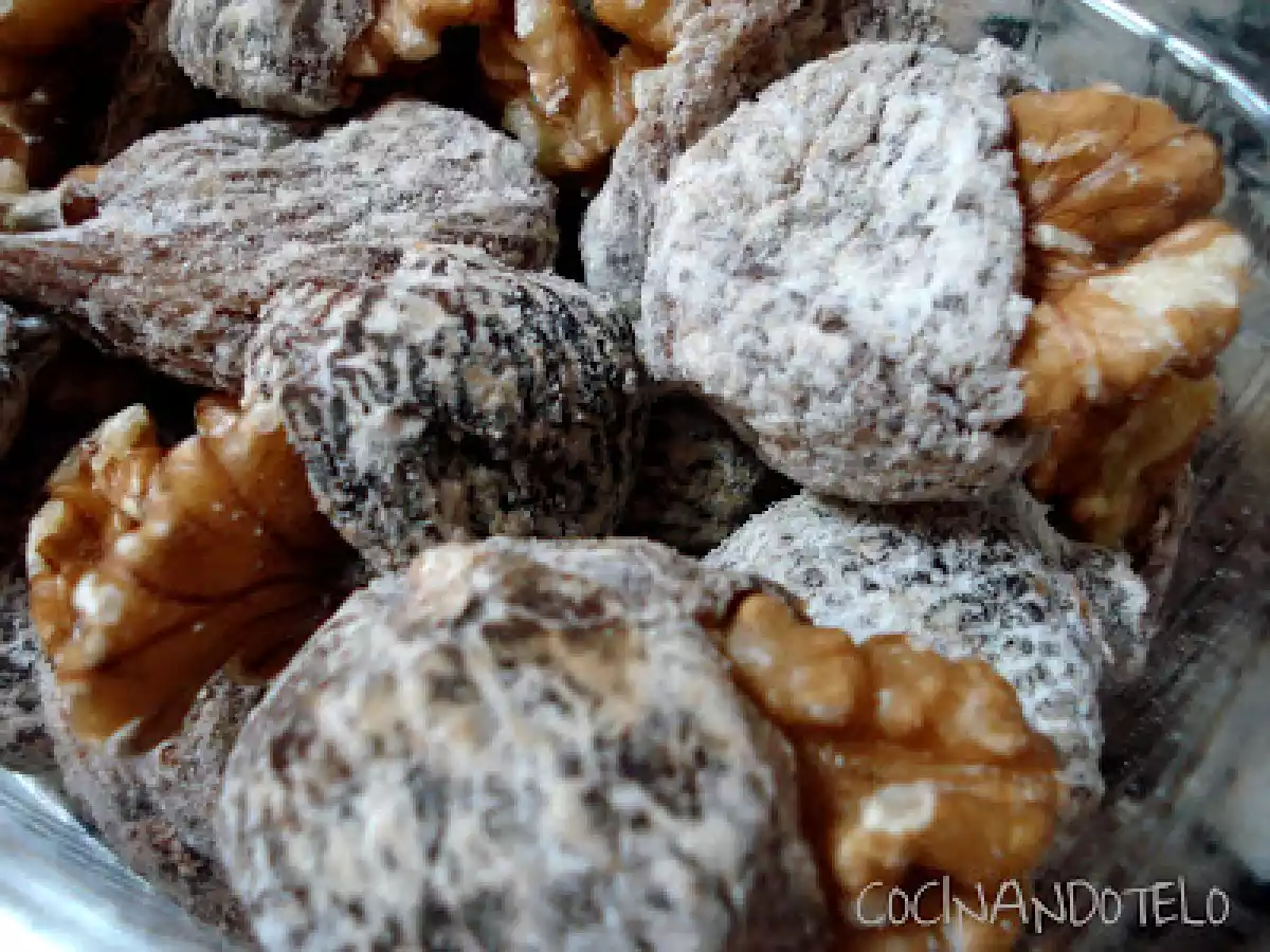 PAN DULCE DE HIGOS Y NUECES - foto 4