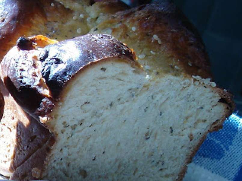 PAN INGLÉS, (Victorian milk bread) con semillas de chia y sésamo
