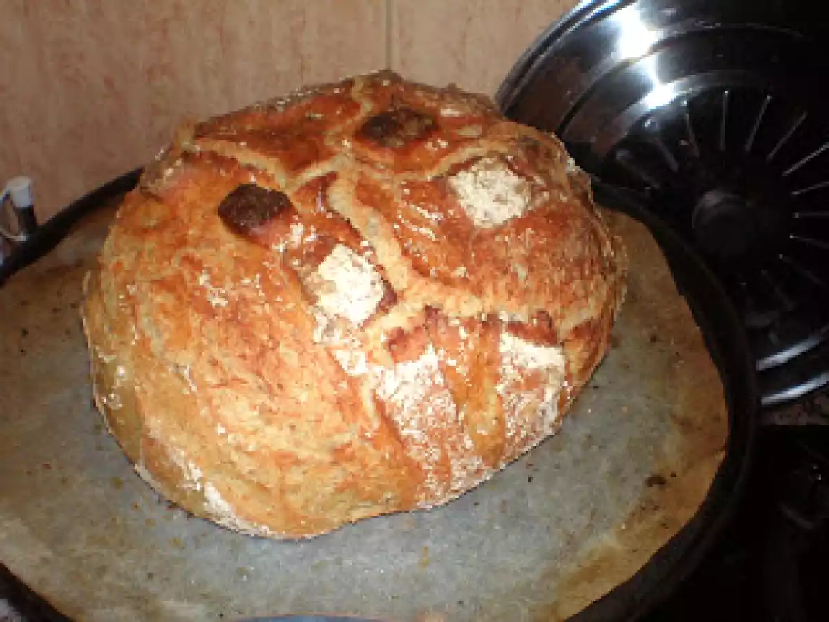 PAN RÚSTICO EN CLOCHÉ O CAMPANA DE BARRO - foto 2