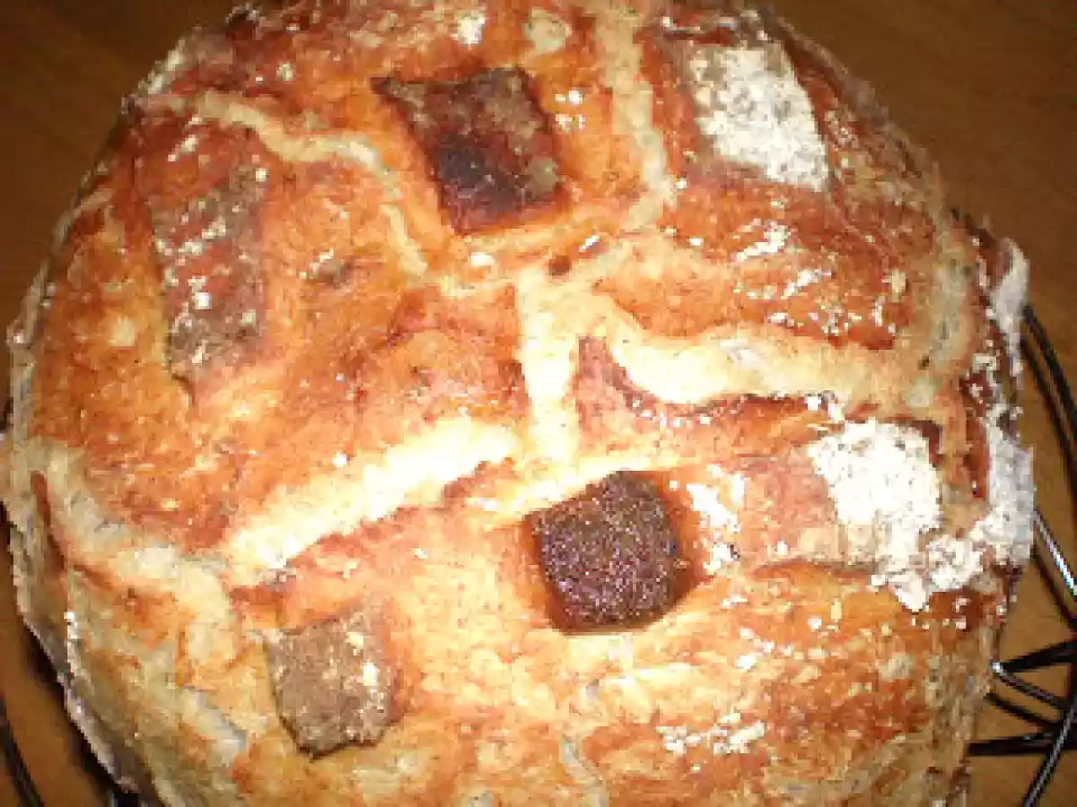 PAN RÚSTICO EN CLOCHÉ O CAMPANA DE BARRO - foto 3