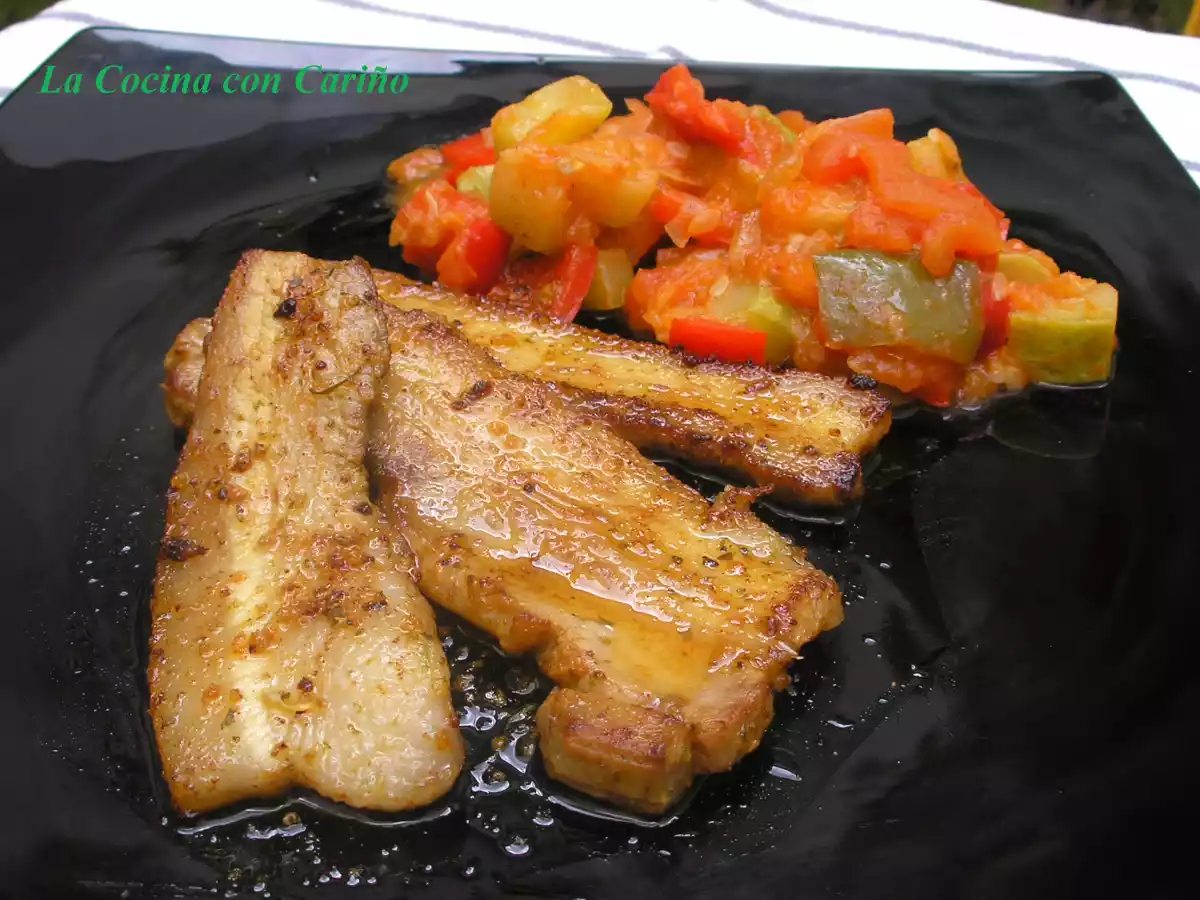 Panceta adobada con Pisto casero