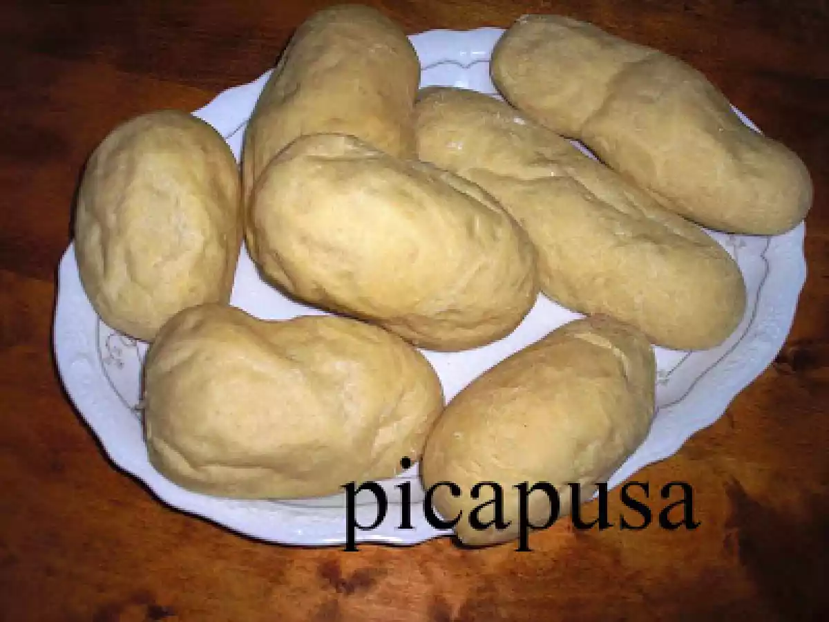 PANECILLOS DE AGUA Y ROSCAS