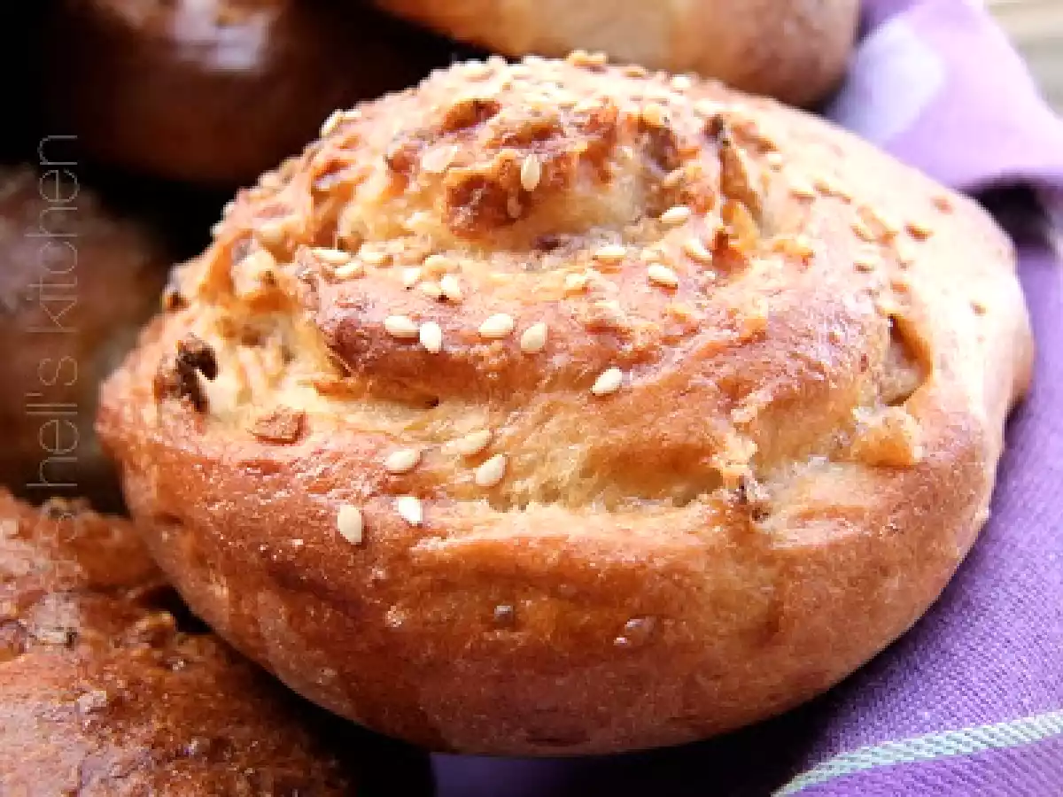 Panecillos de cebolla frita