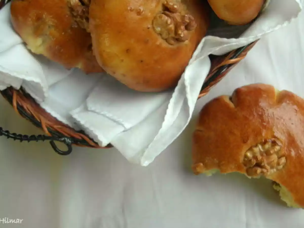 Panecillos de nueces y queso