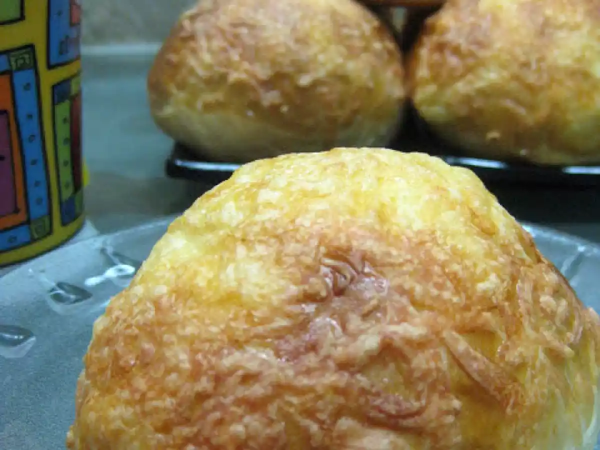 Panecillos rellenos de queso y Feliz Año - foto 2