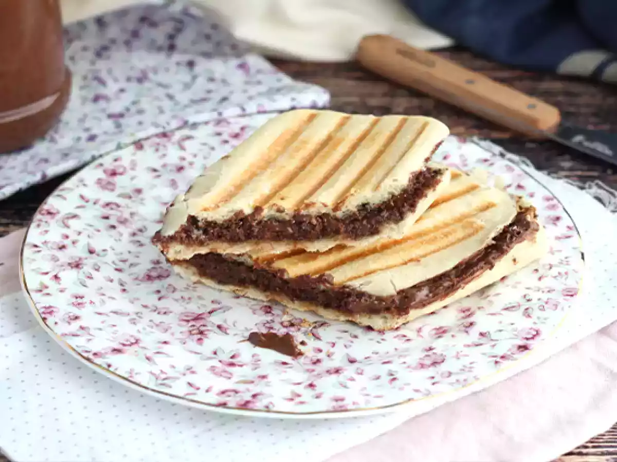 Panini con crema de cacao