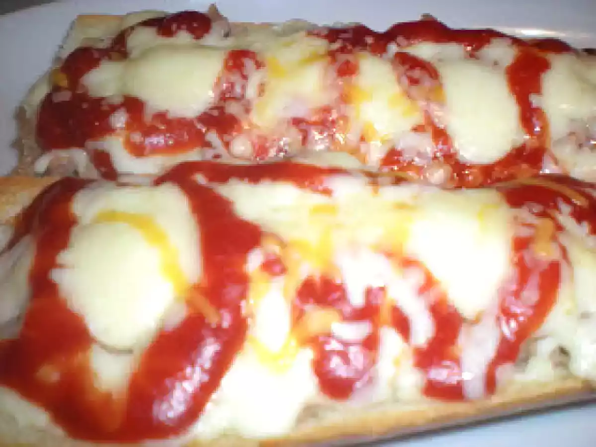 Panini de foigras y cuatro quesos