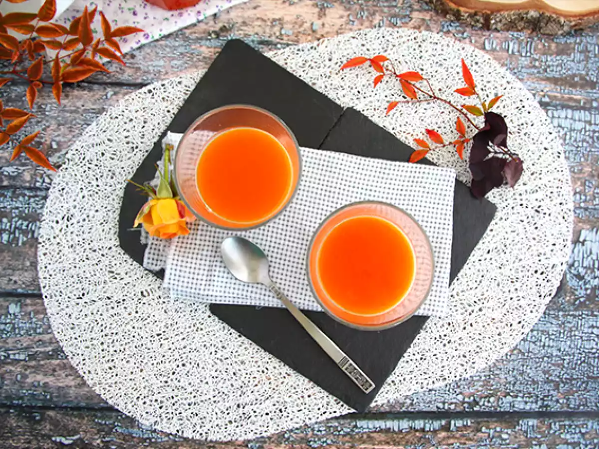 Panna cotta con vainilla y coulis de albaricoque - foto 2