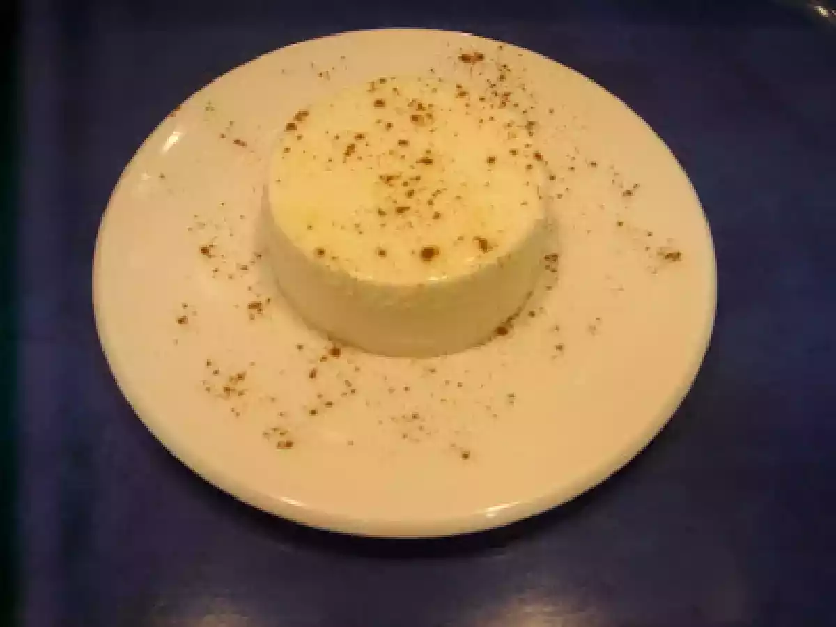 PANNA COTTA DE LECHE MERENGADA