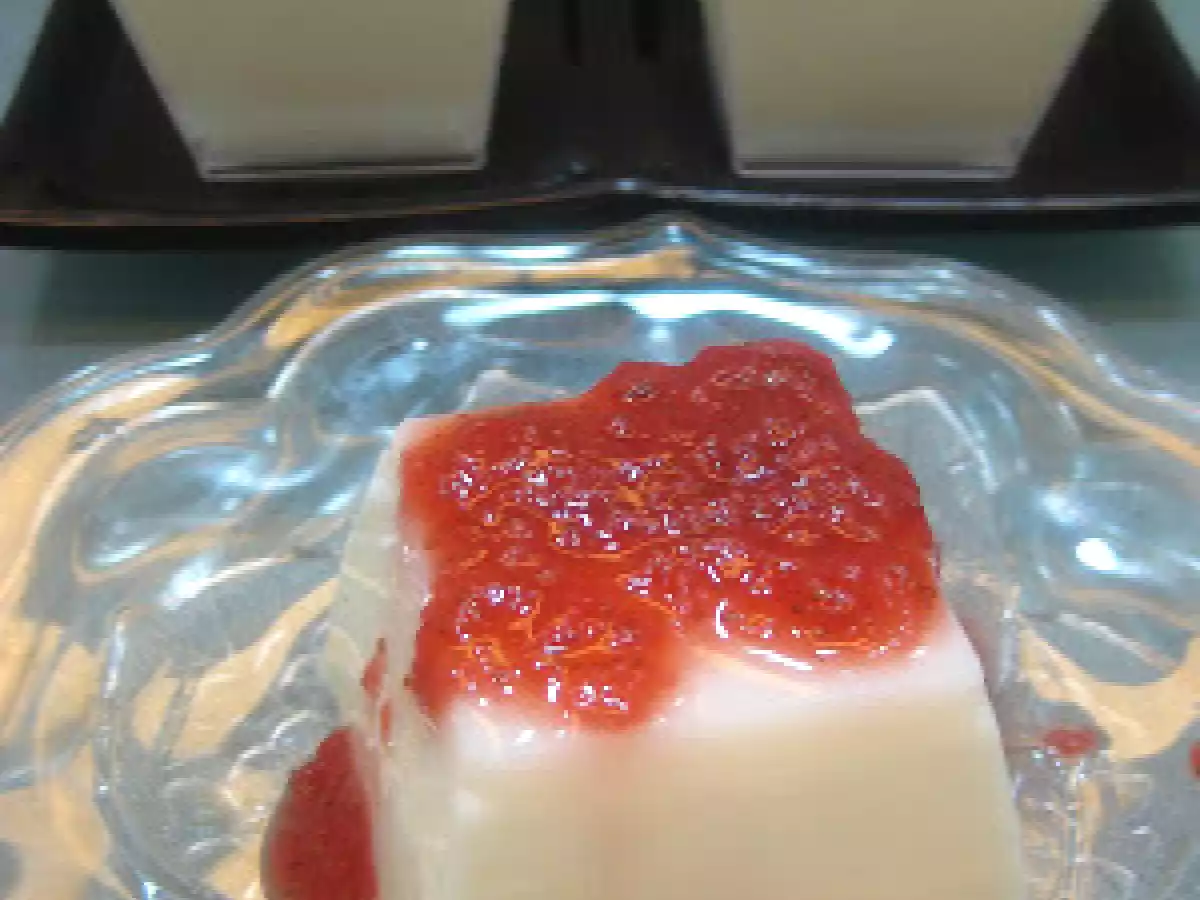 Panna cotta light con fresas - foto 2