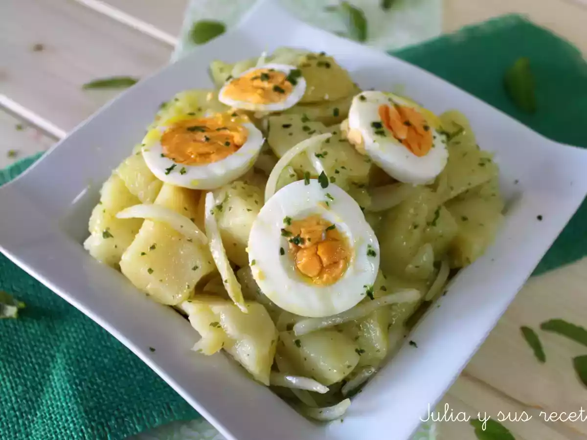 Papas aliñás Patatas aliñadas de Cadiz