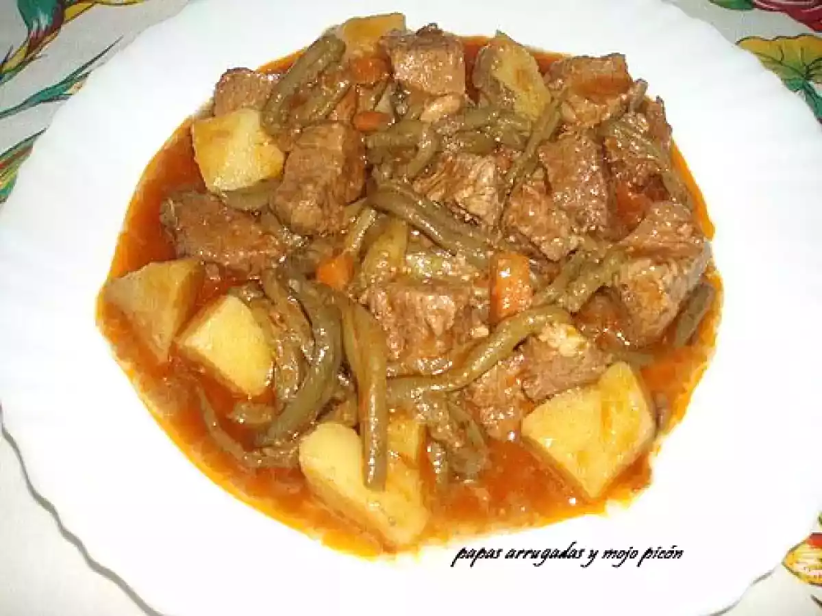 Papas con carne y habichuelas - foto 2