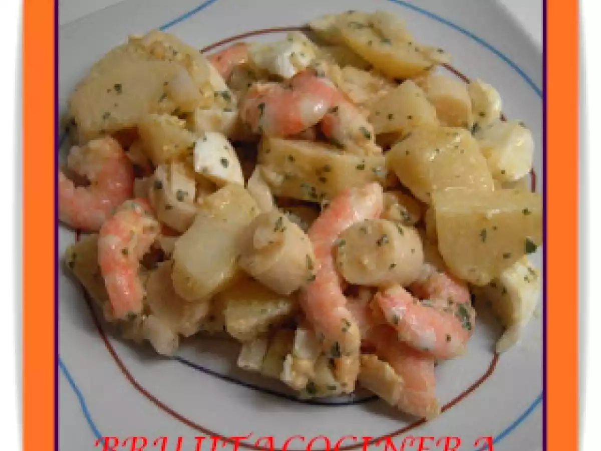 Papas con palmitos y langostinos
