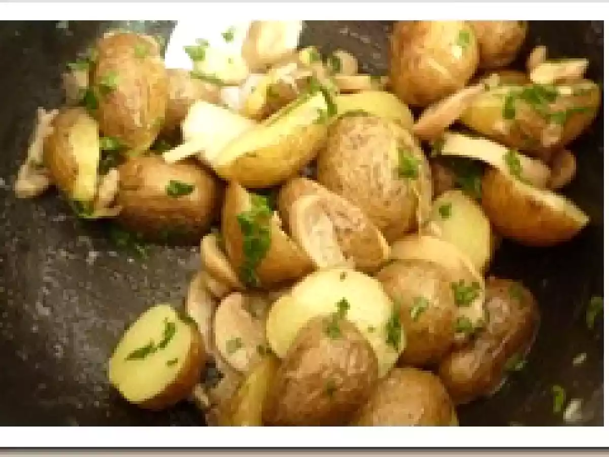 Papas salteadas con hongos y perejil - foto 4
