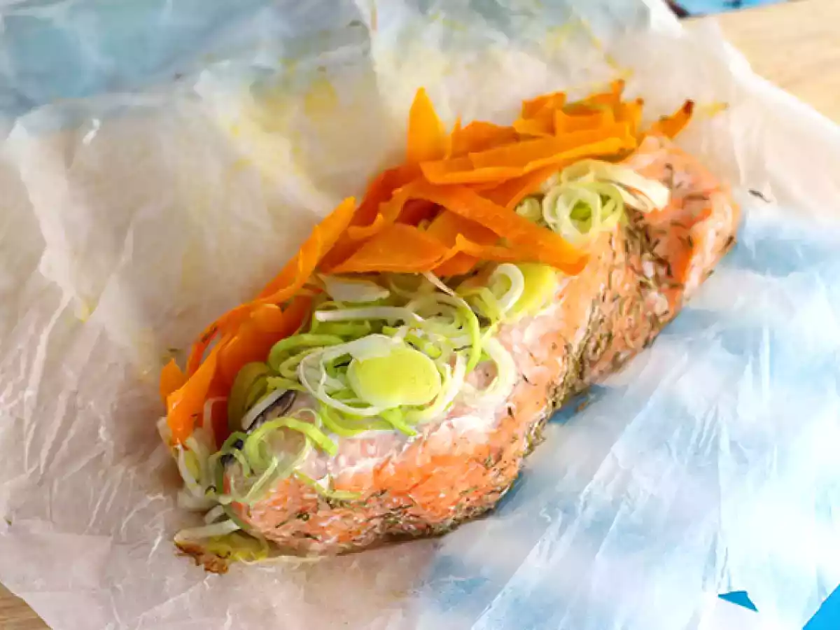 Papillote de salmón jugoso