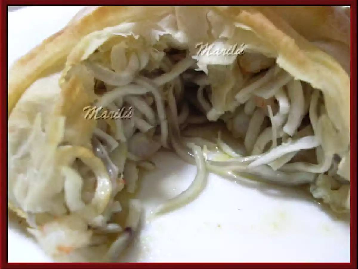 PAQUETITOS DE PASTA FILO CON GULAS Y GAMBAS