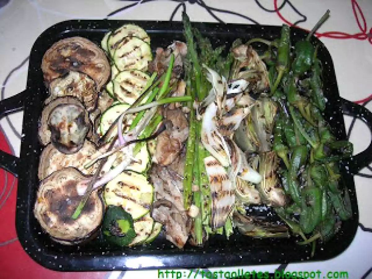 PARRILLADA DE VERDURAS Y CARNE