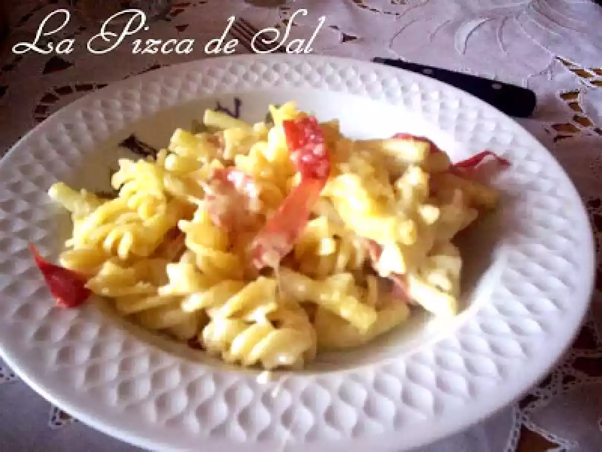 Pasta al horno con bechamel, quesos y jamón - foto 2