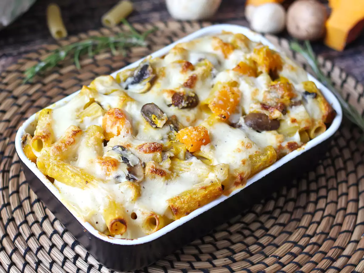 Pasta al horno con calabaza, setas y bechamel - foto 6