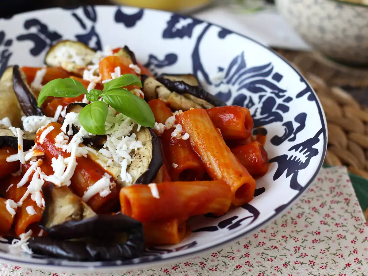 Pasta alla Norma, el delicioso plato siciliano de pasta con berenjena - foto 2