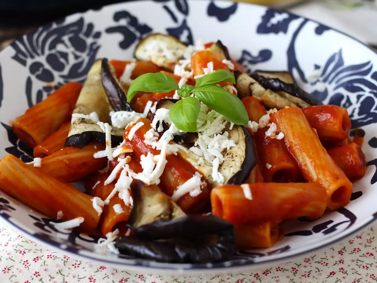 Pasta alla Norma, el delicioso plato siciliano de pasta con berenjena - foto 5