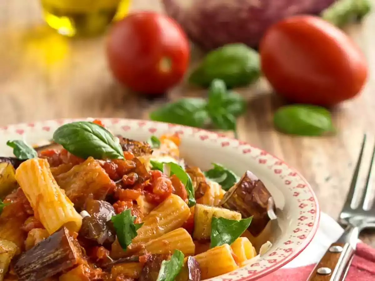 Pasta con berenjenas, Pasta alla Norma