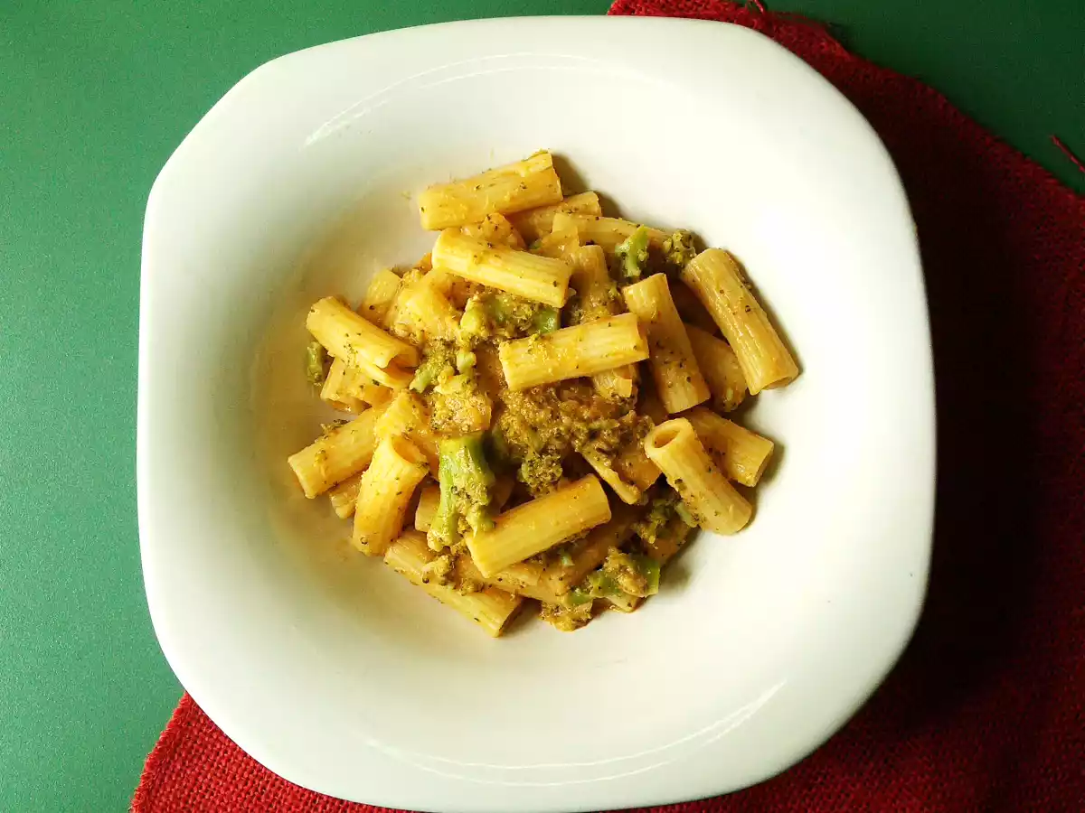 Pasta con brócoli, una receta económica - foto 2