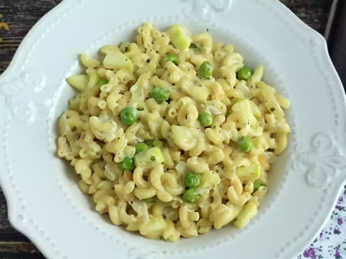 Pasta con calabacín, guisantes y queso, estilo risotto - foto 4