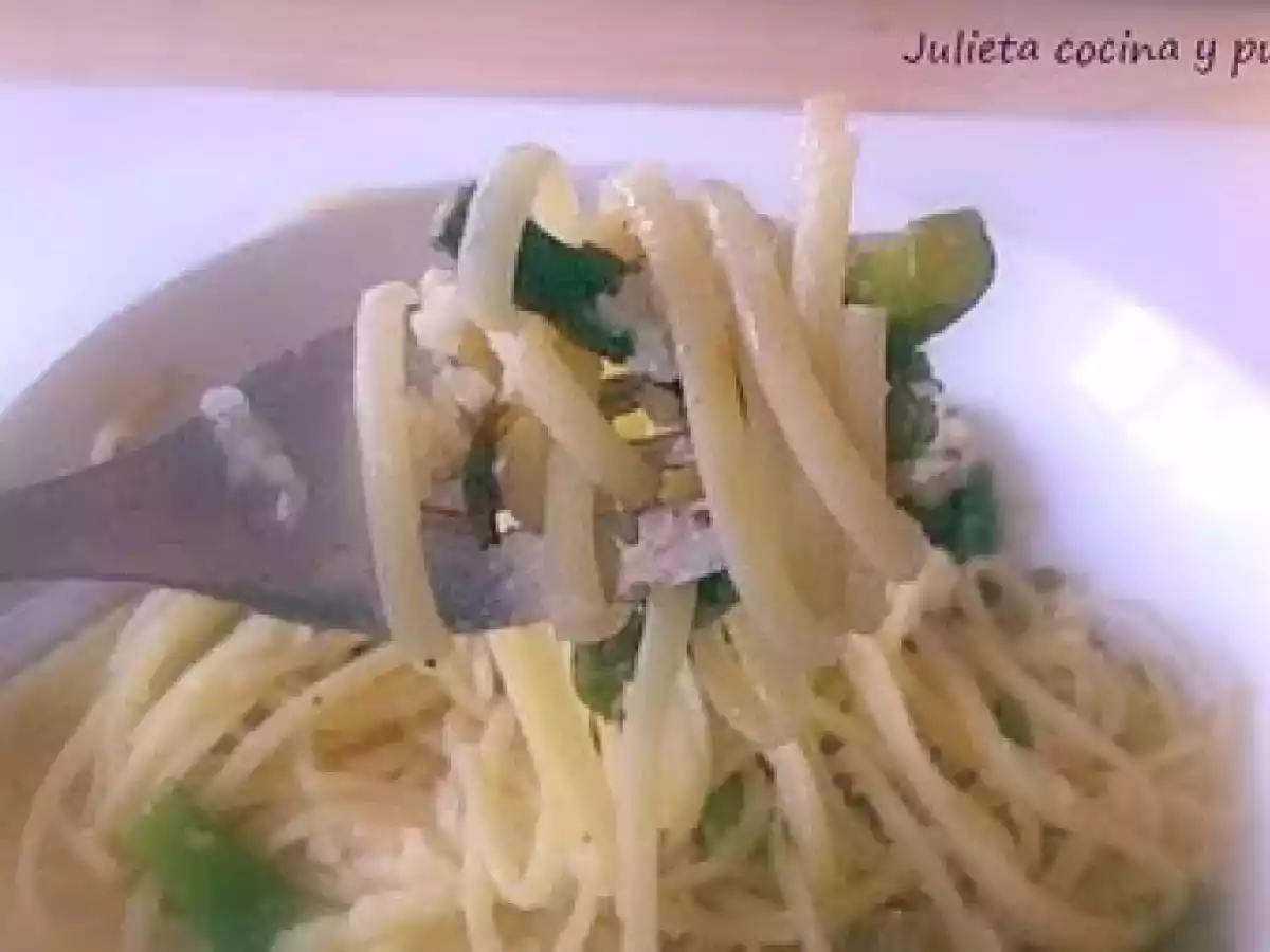 PASTA CON ESPÁRRAGOS TRIGUEROS Y PARMESANO - foto 2