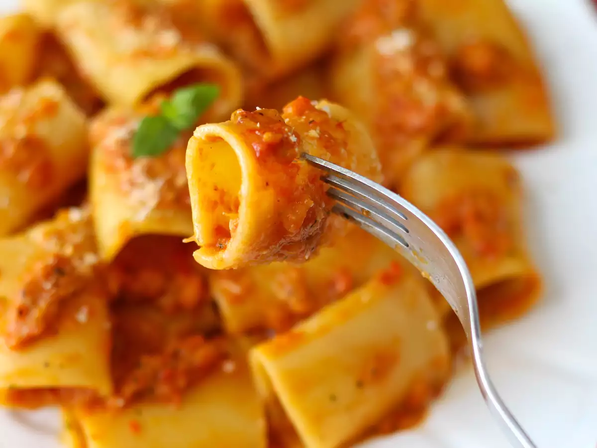 Pasta con pimientos y menta: cremosa y aromática - foto 4