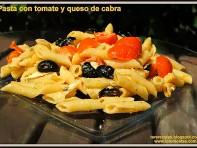 Pasta con tomates cherry y queso de cabra., foto 2