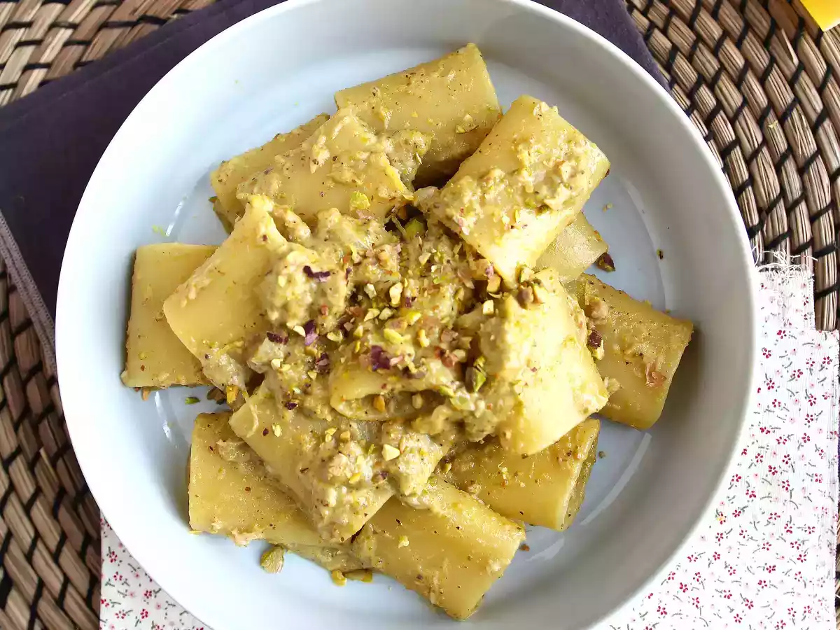 Pasta con una estupenda salsa de atún, pistachos y limón - foto 5