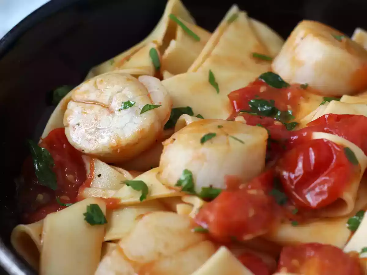 Pasta con vieiras y tomates cherry: una receta sofisticada y deliciosa - foto 3