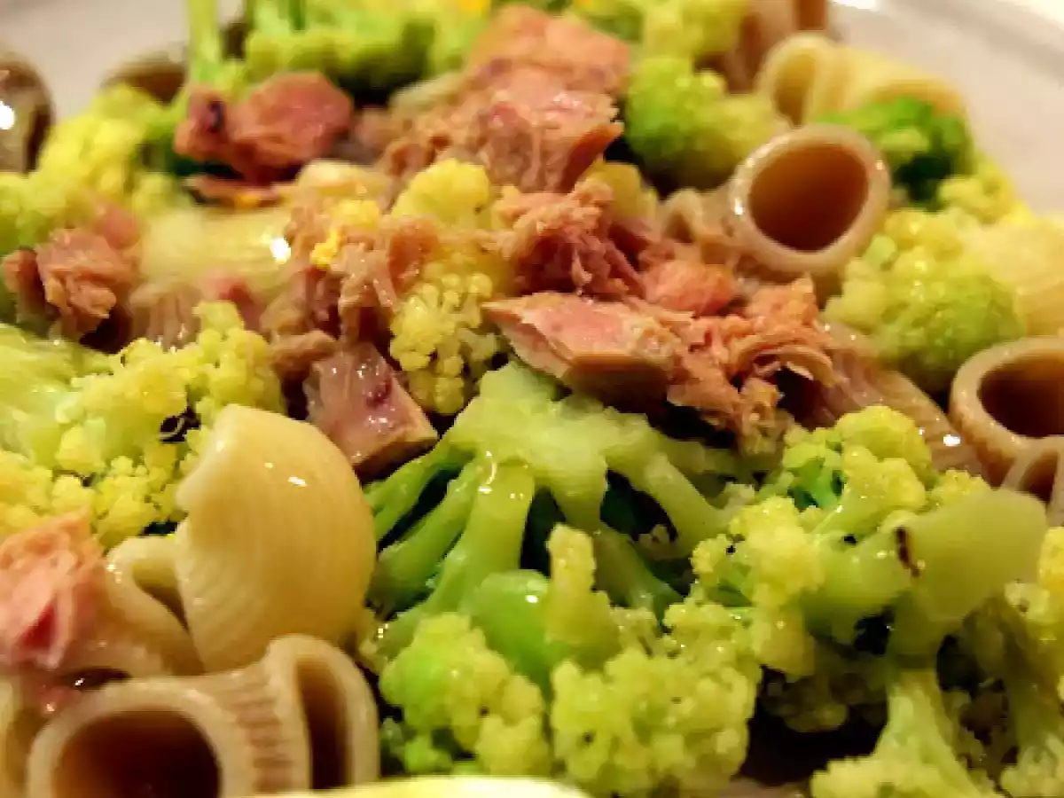 Pasta de colores con brócoli - foto 2