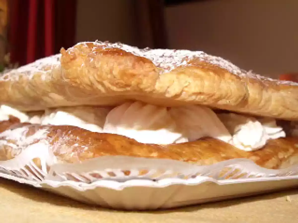 Pasta de full amb nata