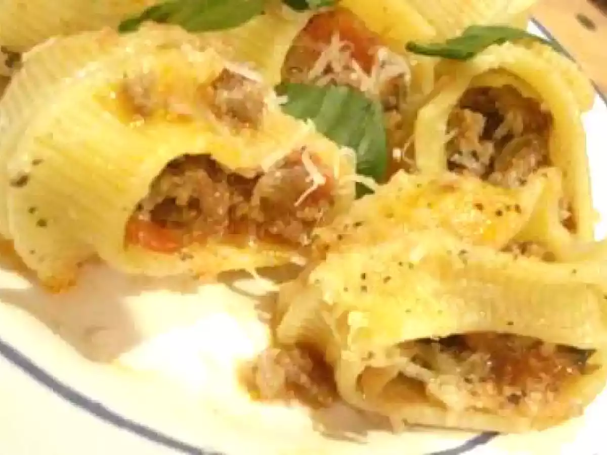 Pasta Lumaconi rellena
