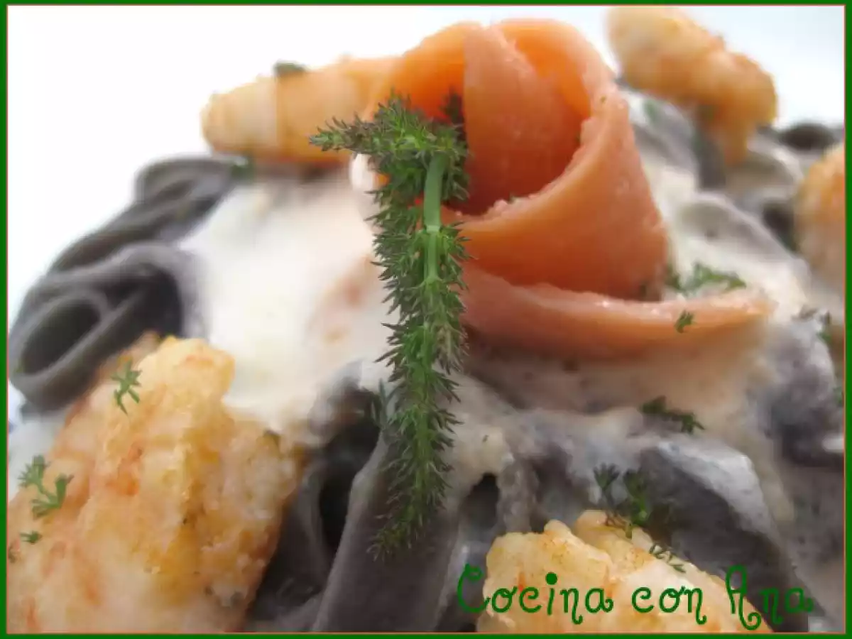 PASTA NEGRA AL SALMON Y AL HINOJO - foto 2