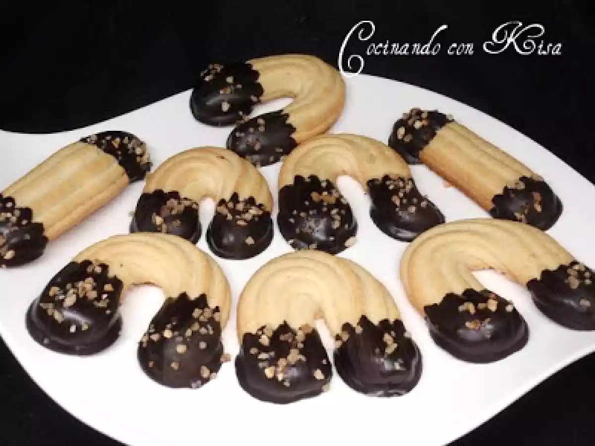 Pastas de herradura con chocolate (thermomix y horno tradicional)