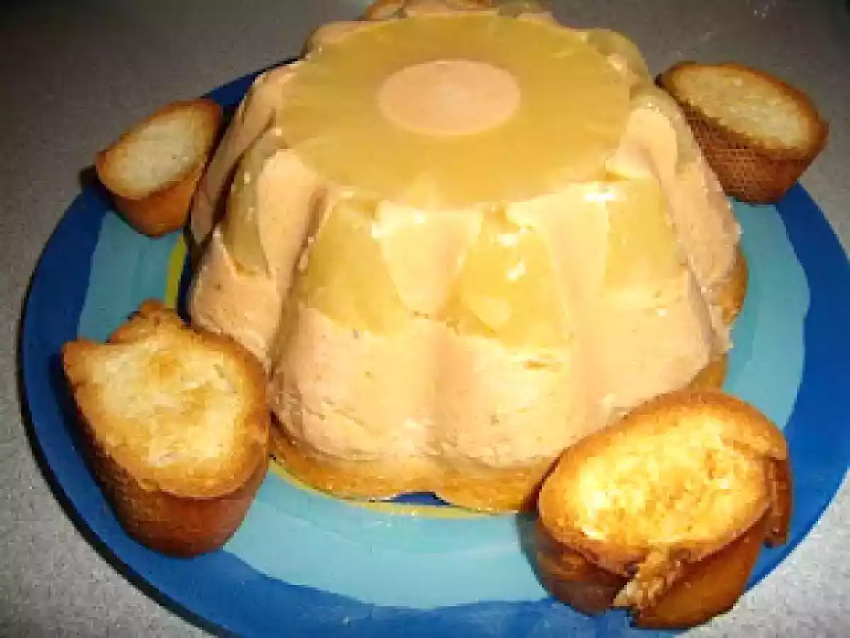 PASTEL DE ATÚN CON PIÑA