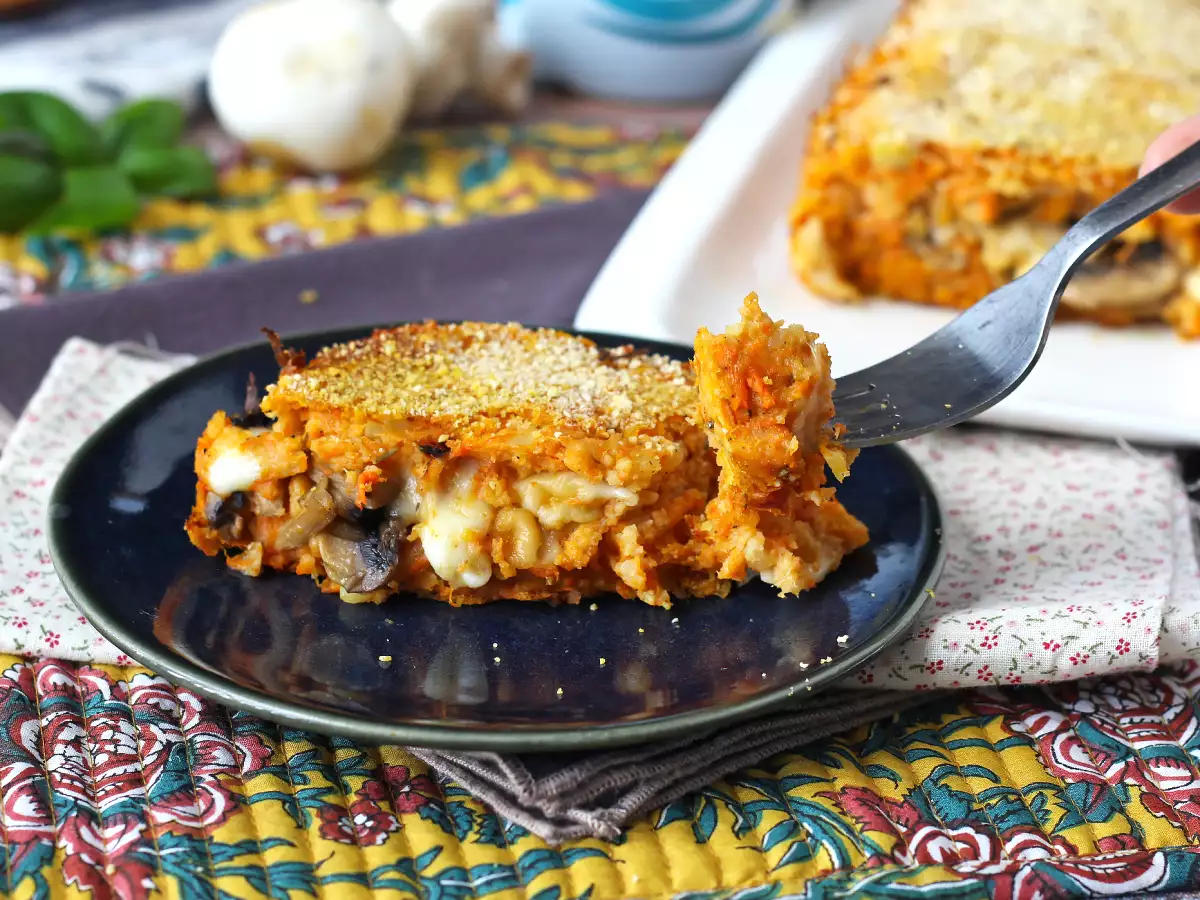 Pastel de calabaza con champiñones y queso, jugoso, fundente y crujiente - foto 2