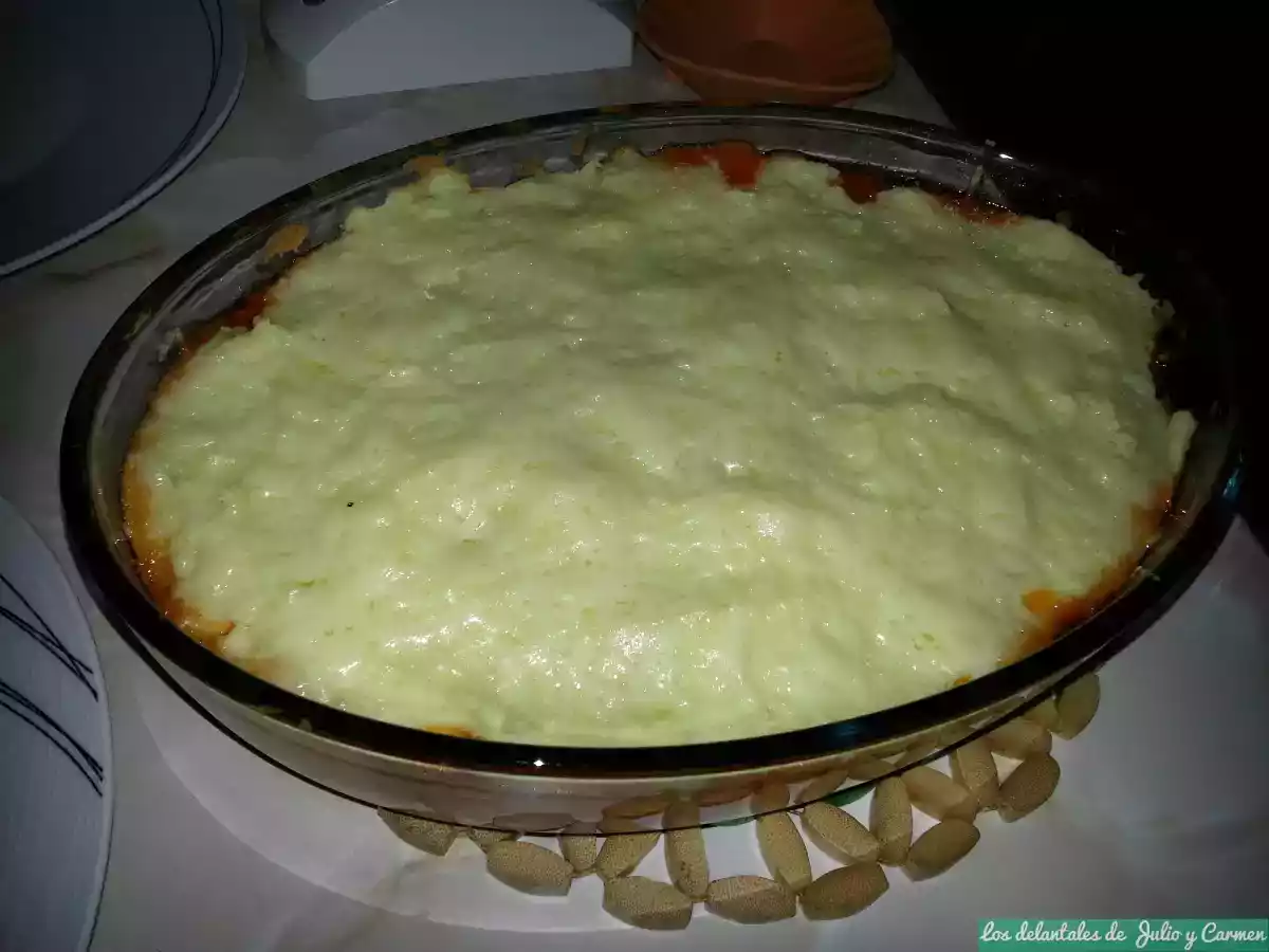 Pastel de carne al toque de parmesano
