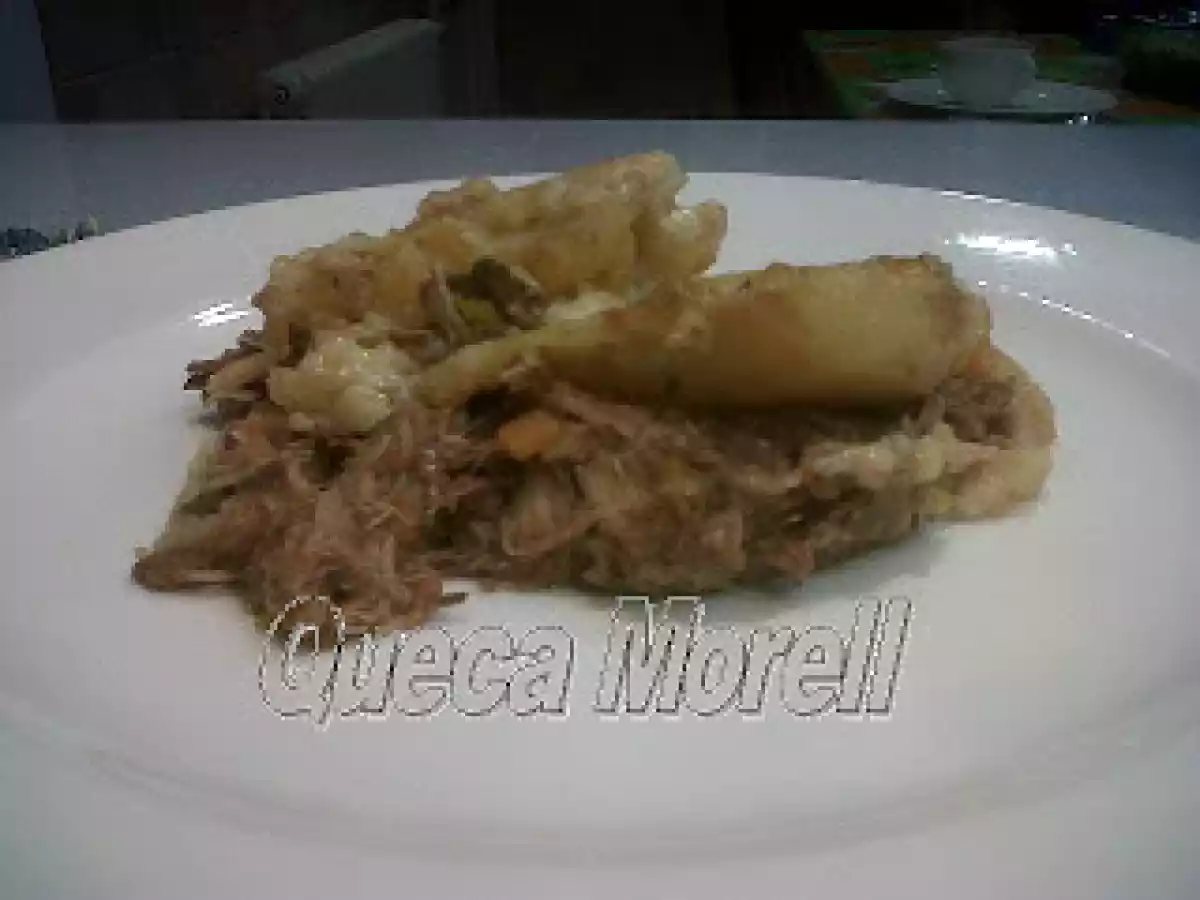 Pastel de carne de cocido.