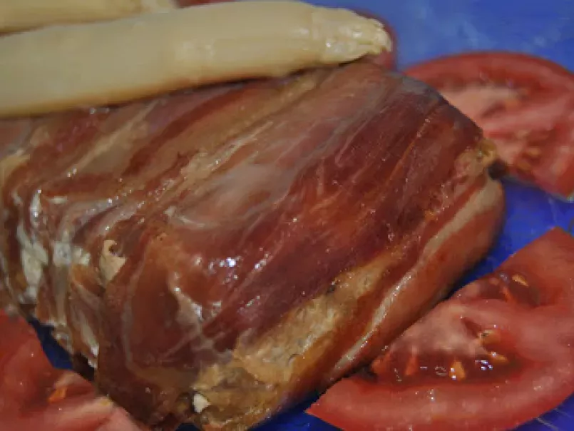 Pastel De Carne Envuelto En Jamón Ibérico - foto 2